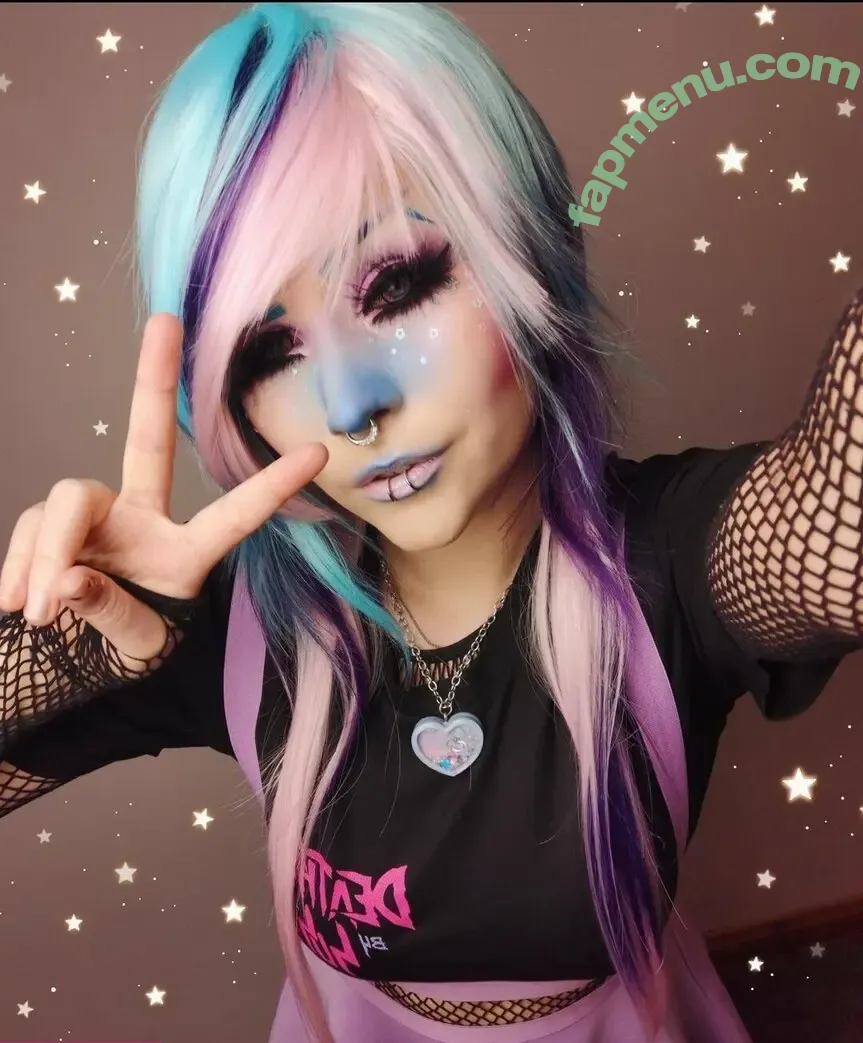 Catastrophiclarawr nude photo #0037 (catastropiclarawr)