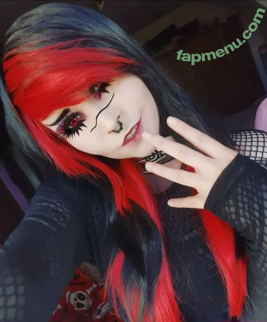 Catastrophiclarawr nude photo #0038 (catastropiclarawr)