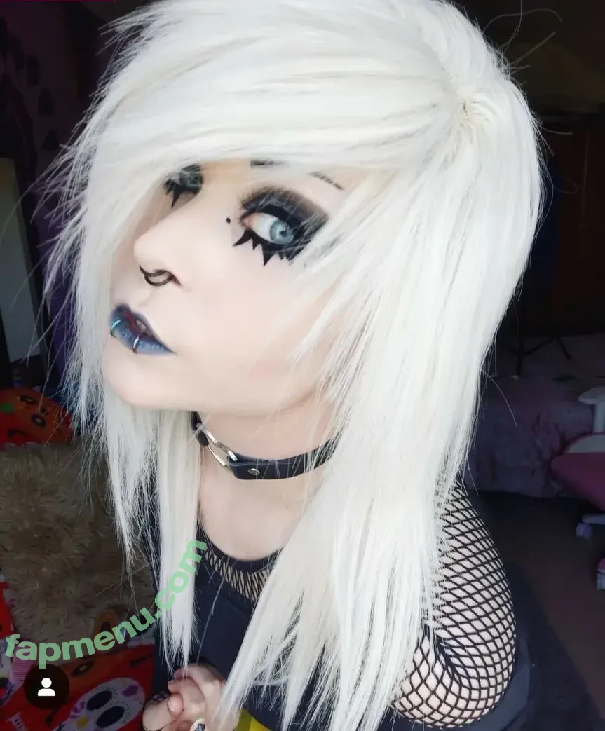 Catastrophiclarawr nude photo #0046 (catastropiclarawr)