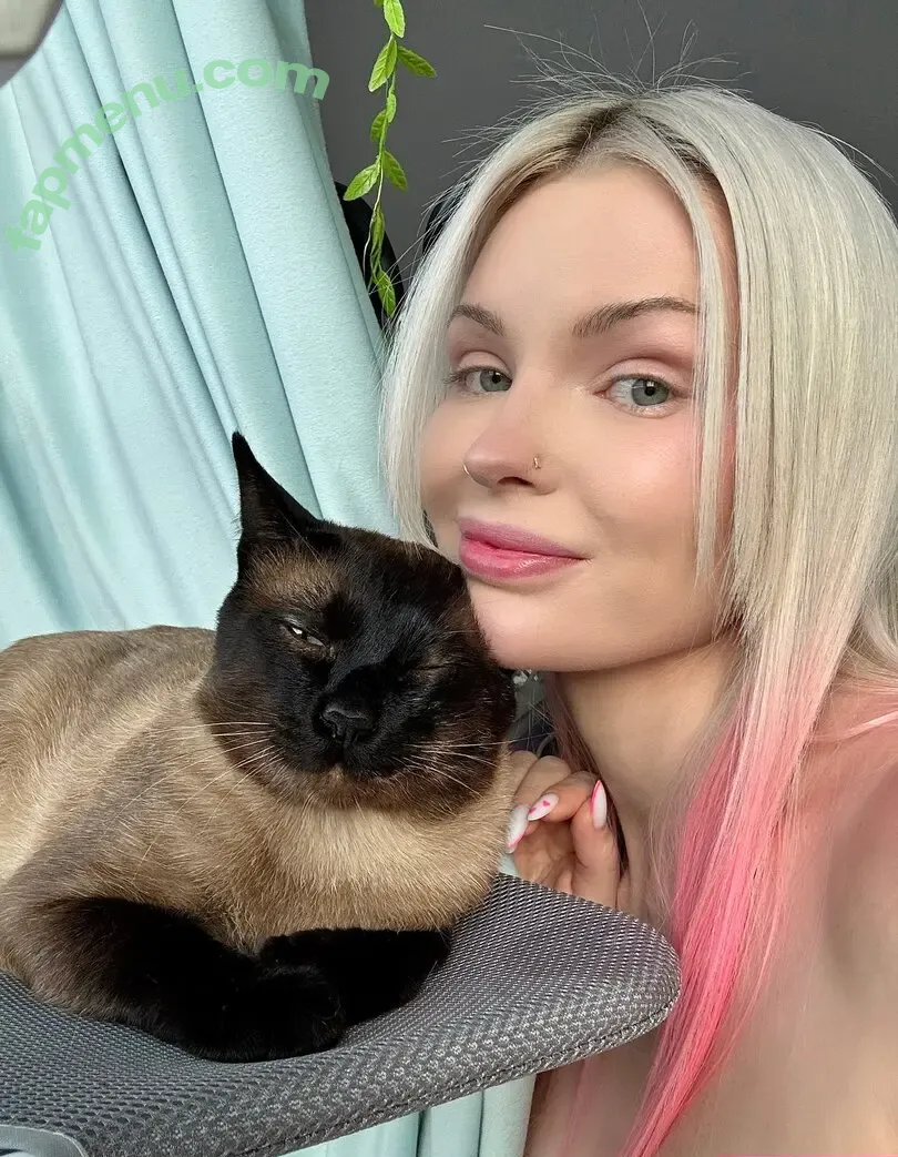 Catch_My_Vibe nude photo #1769 (catch_my_vibe.cosplay)