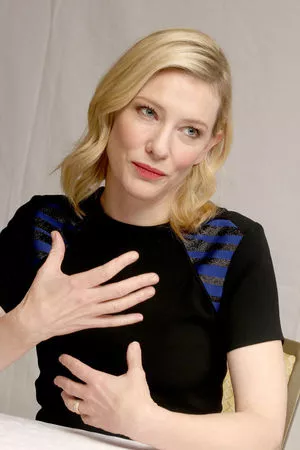 Cate Blanchett / cate_blanchettofficial nude photo #0040