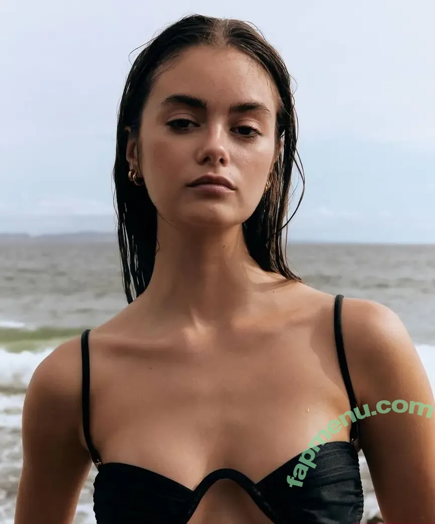 Cate Collins nude photo #0013 (cate.collins)