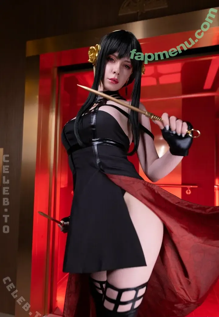 CaterpillarCos nude photo #0273 (caterpillar / caterpillar_cos / caterpillarcos_)