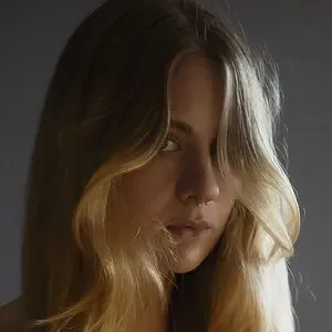 Cath69 / Sorumeito / cath_69_mym_ nude photo #0003