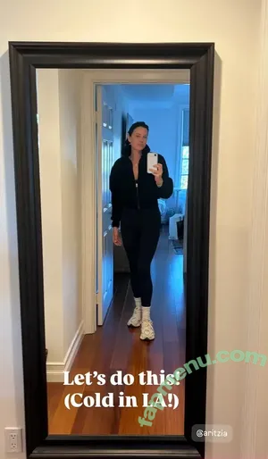 Catherine Bell / Sarah MacKenzie / catherine.bell / therealcatherinebell nude photo #0289