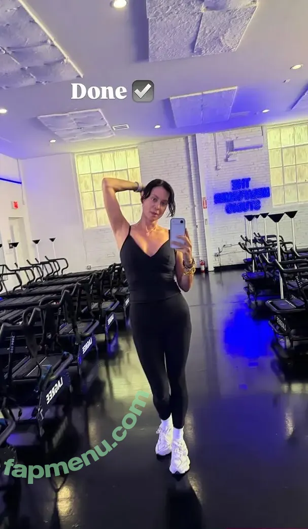 Catherine Bell nude photo #0290 (Sarah MacKenzie / catherine.bell / therealcatherinebell)