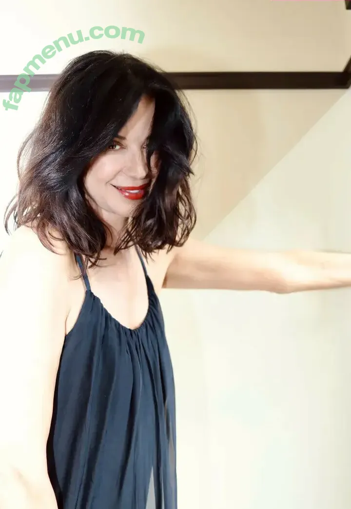 Catherine Bell nude photo #0291 (Sarah MacKenzie / catherine.bell / therealcatherinebell)