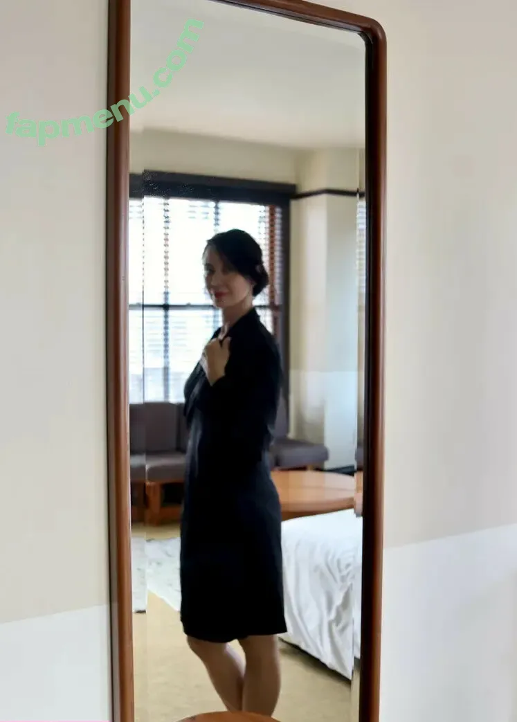 Catherine Bell nude photo #0298 (Sarah MacKenzie / catherine.bell / therealcatherinebell)