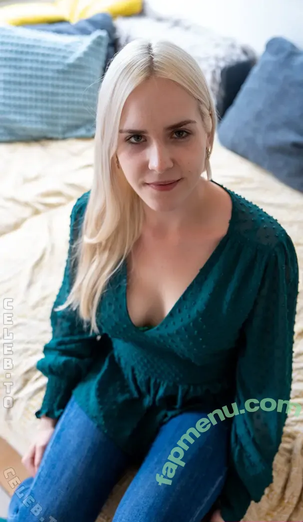 Catherine D nude photo #0051 (Catherine D)