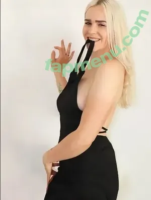  nude photo #0001