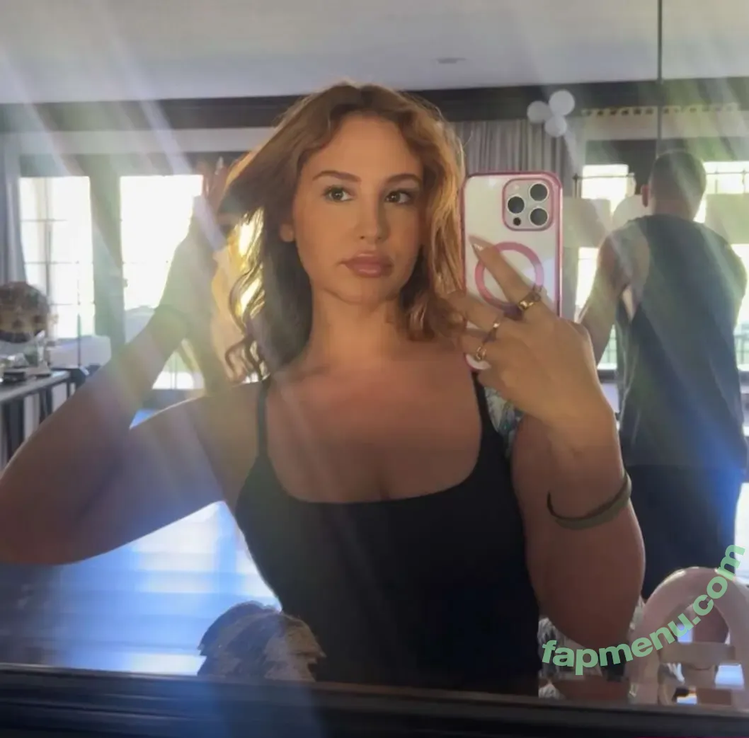 Catherine Mcbroom nude photo #0478 (Catherine Paiz / catherinemcbroom)