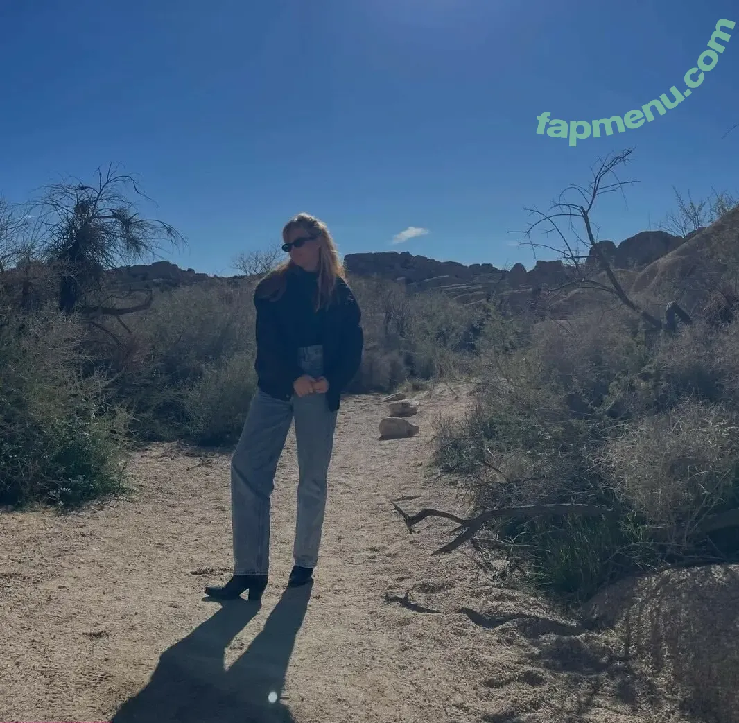 Catherine McCafferty nude photo #0050 (PrettyGay / catherine_mccaff)