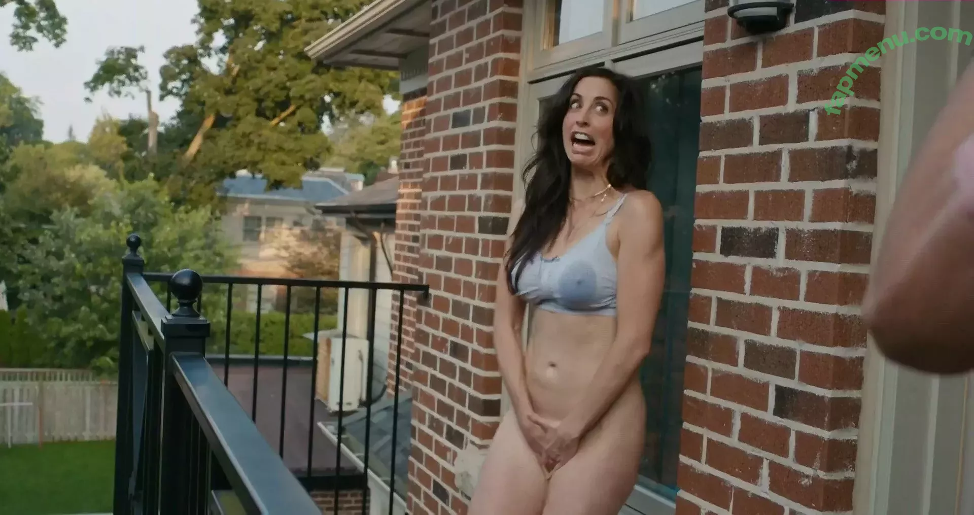 Catherine Reitman nude photo #0006 (reitcatou)