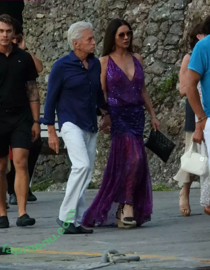 Catherine Zeta-Jones nude photo #0073 (catherinezetajones)