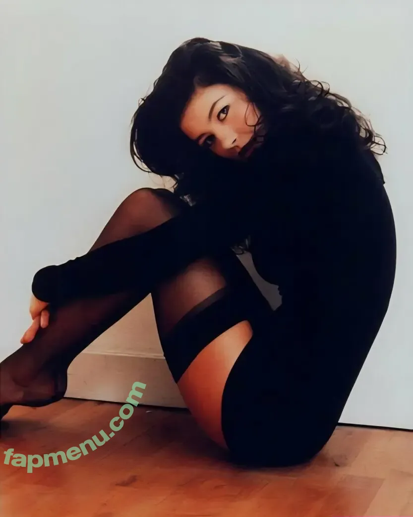 Catherine Zeta-Jones nude photo #0177 (Catherine Zeta Jones / catherinezetajones)