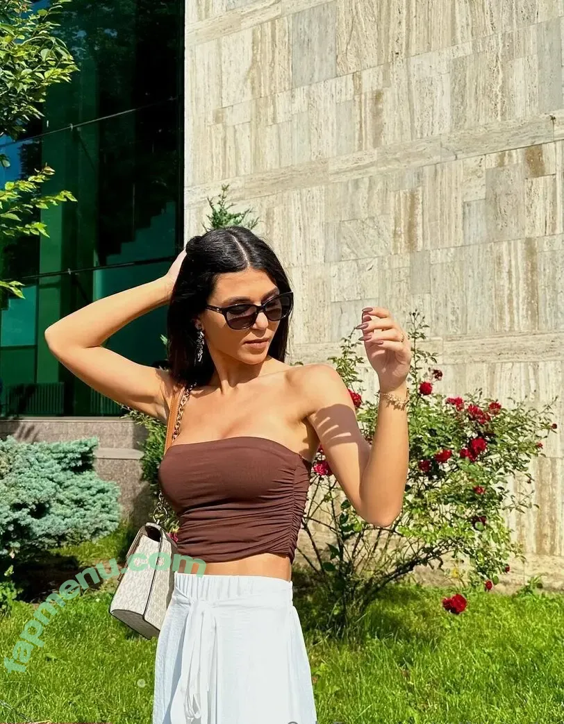 cathieferrera nude photo #0001 (thecathieferrera)