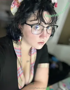  nude photo #0001