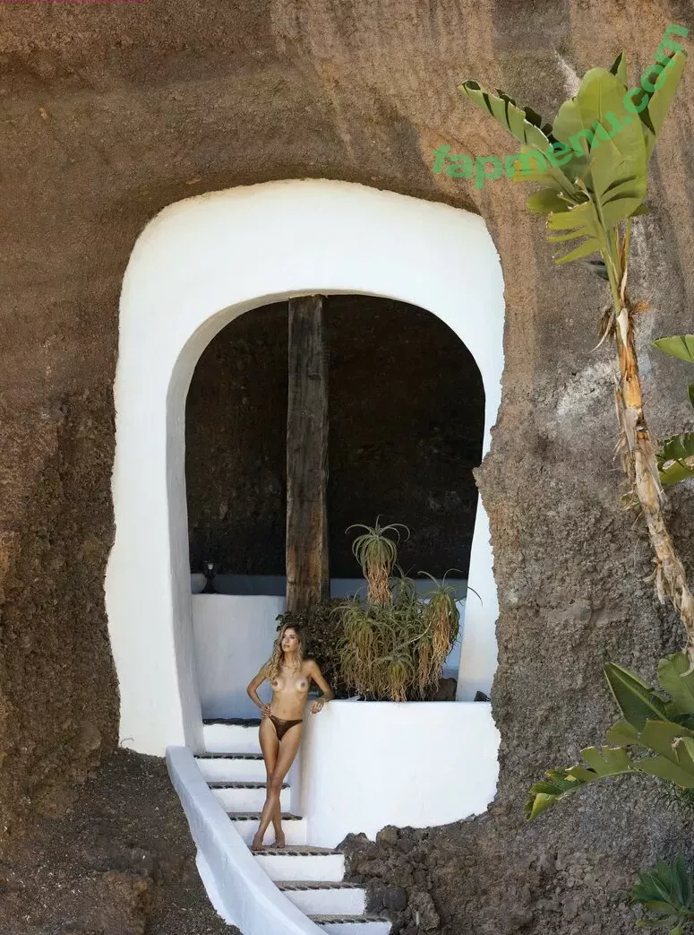 Cathy Hummels nude photo #0081 (cathy_hummels / cathyhummels)