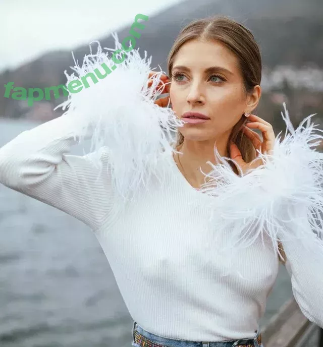 Cathy Hummels nude photo #0127 (cathy_hummels / cathyhummels)