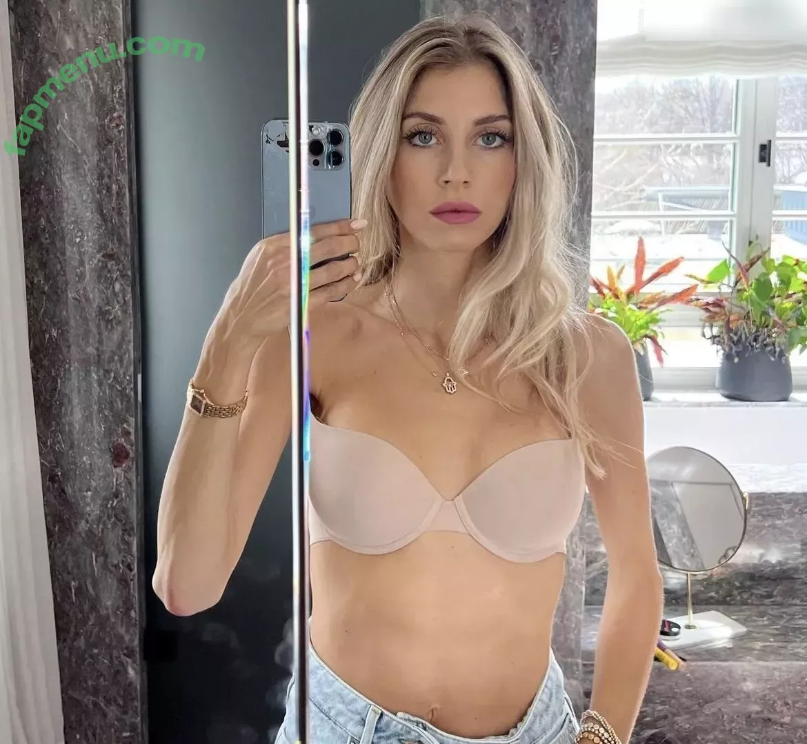 Cathy Hummels nude photo #0147 (cathy_hummels / cathyhummels)