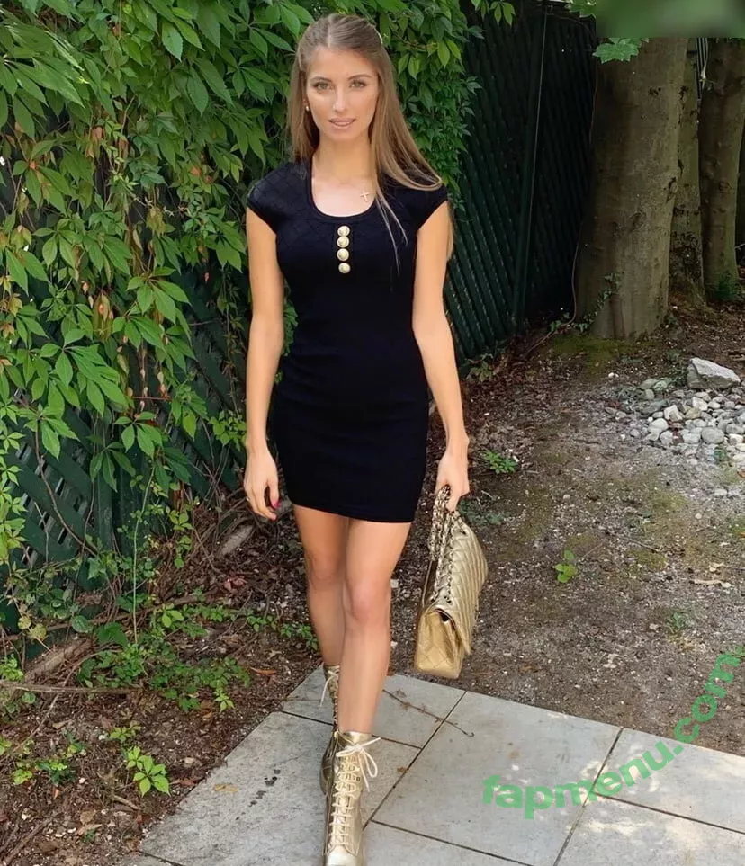 Cathy Hummels nude photo #0151 (cathy_hummels / cathyhummels)