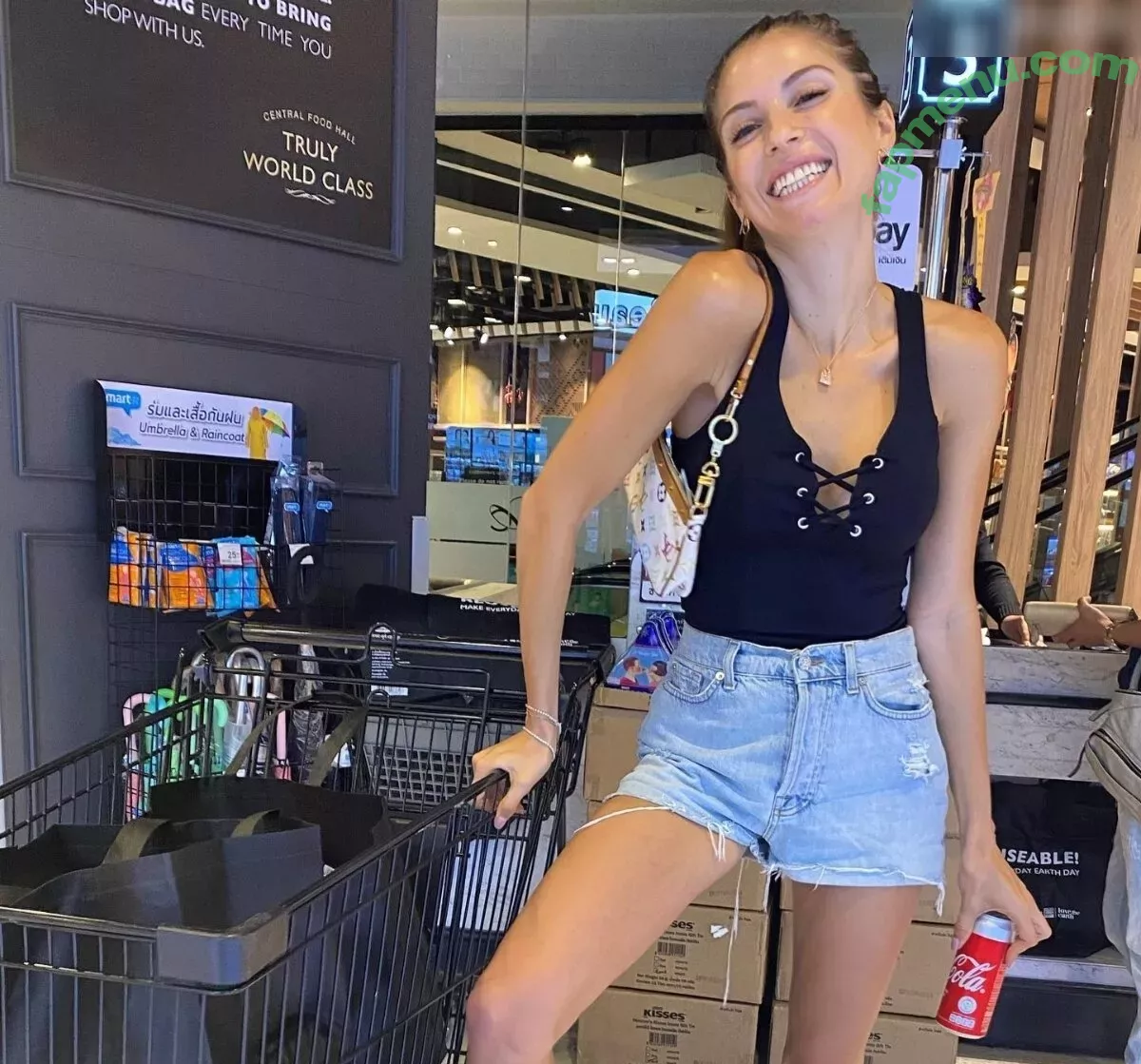 Cathy Hummels nude photo #0159 (cathy_hummels / cathyhummels)