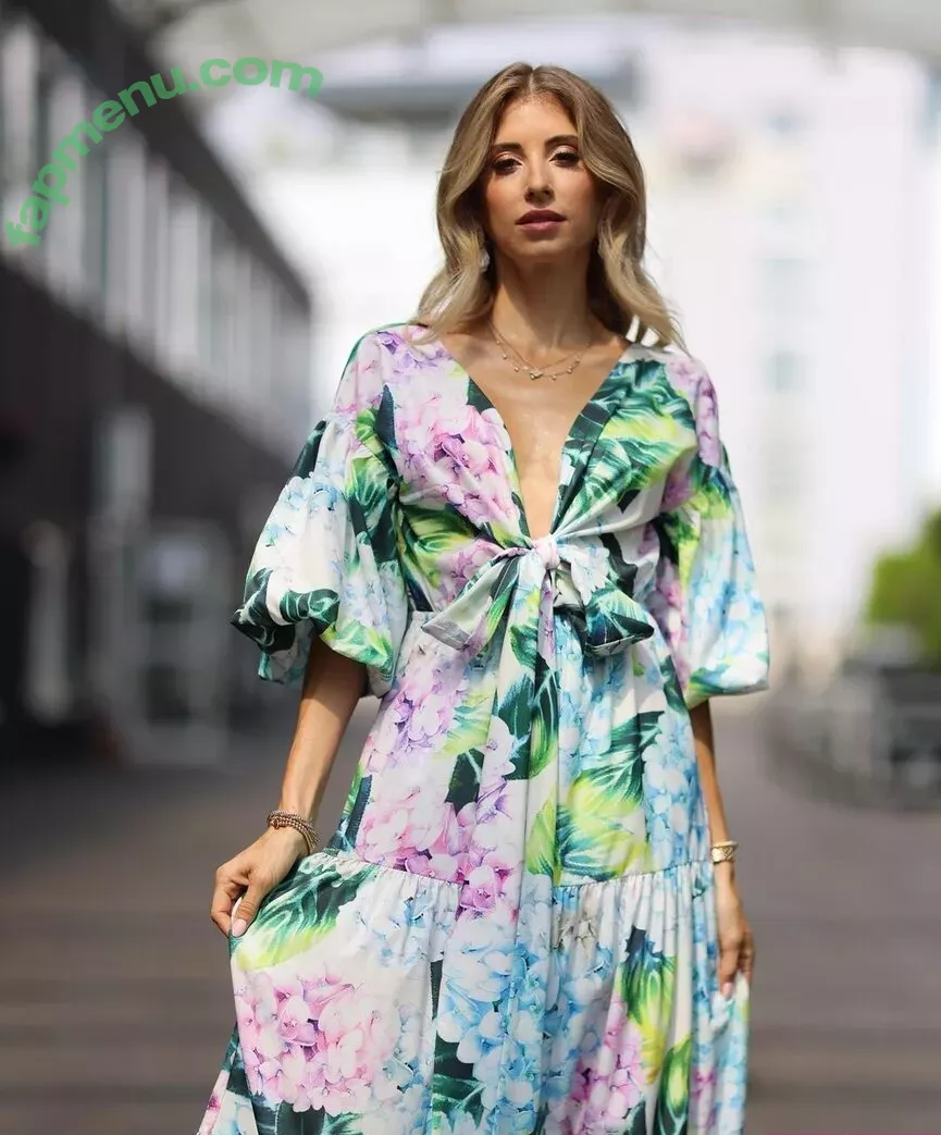 Cathy Hummels nude photo #0240 (cathy_hummels / cathyhummels)