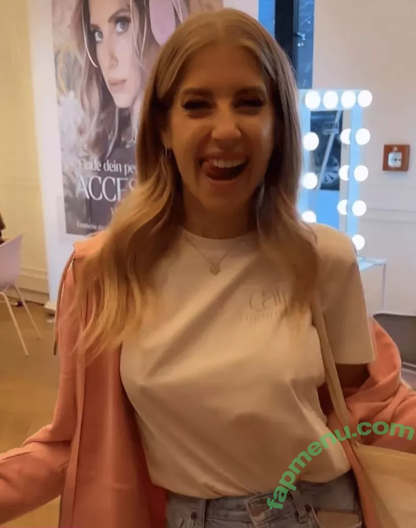 Cathy Hummels nude photo #0422 (cathy_hummels / cathyhummels)