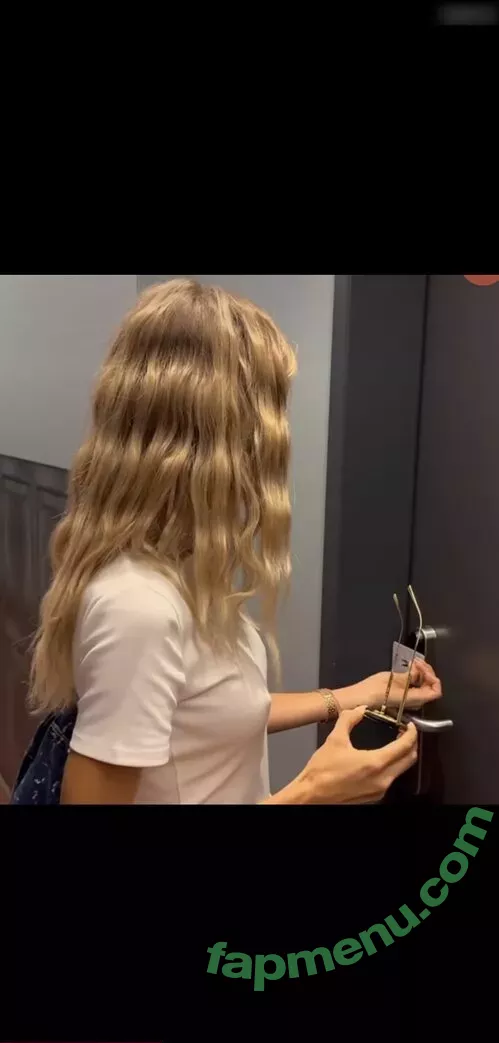 Cathy Hummels nude photo #0439 (cathy_hummels / cathyhummels)