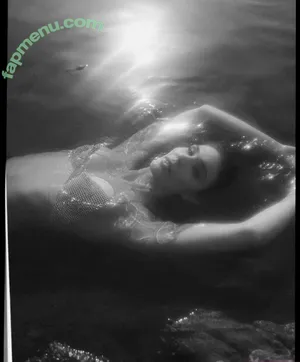 Cathy Kelley / catherinekelley / cathykelley / itscathykelley nude photo #0277