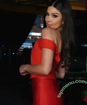 Cathy Kelley / catherinekelley / cathykelley / itscathykelley nude photo #0400
