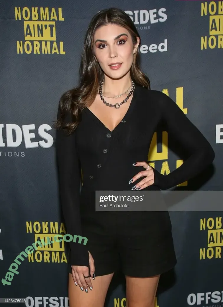 Cathy Kelley nude photo #0027 (catherinekelley / cathykelley / itscathykelley)