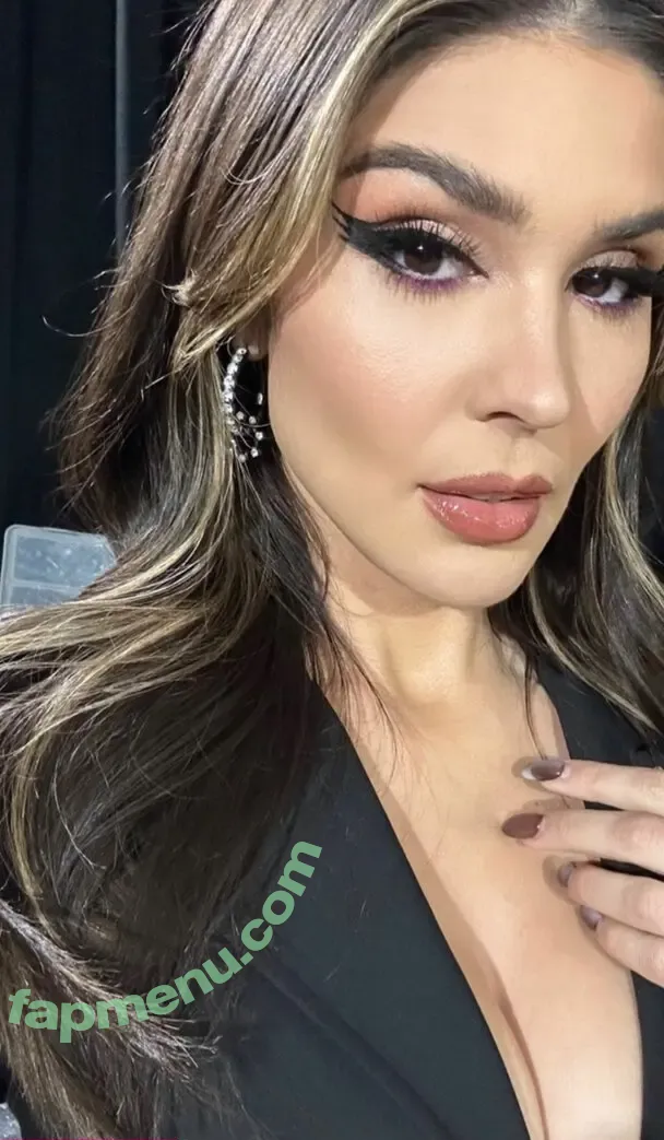 Cathy Kelley nude photo #0057 (catherinekelley / cathykelley / itscathykelley)