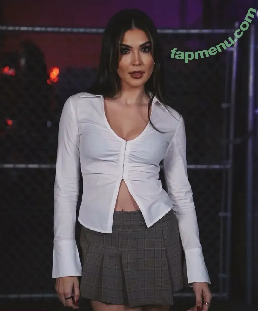 Cathy Kelley nude photo #0074 (catherinekelley / cathykelley / itscathykelley)