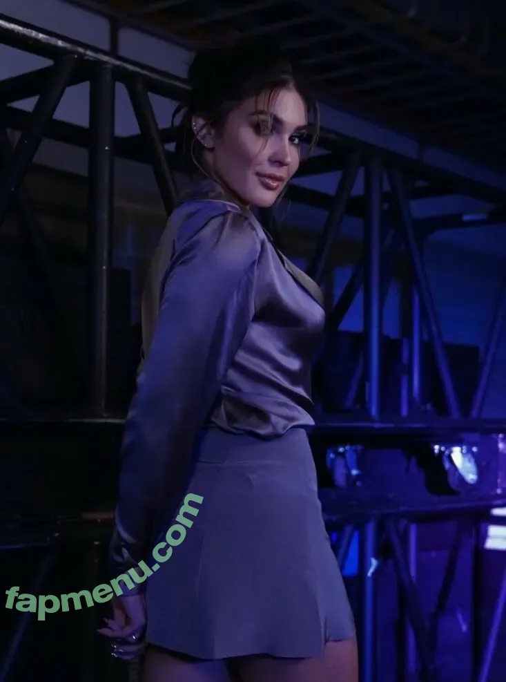 Cathy Kelley nude photo #0109 (catherinekelley / cathykelley / itscathykelley)