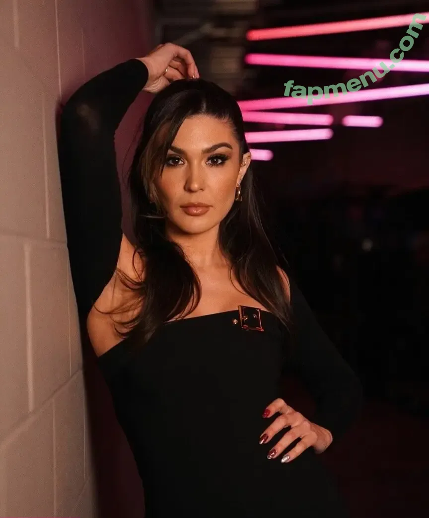 Cathy Kelley nude photo #0140 (catherinekelley / cathykelley / itscathykelley)