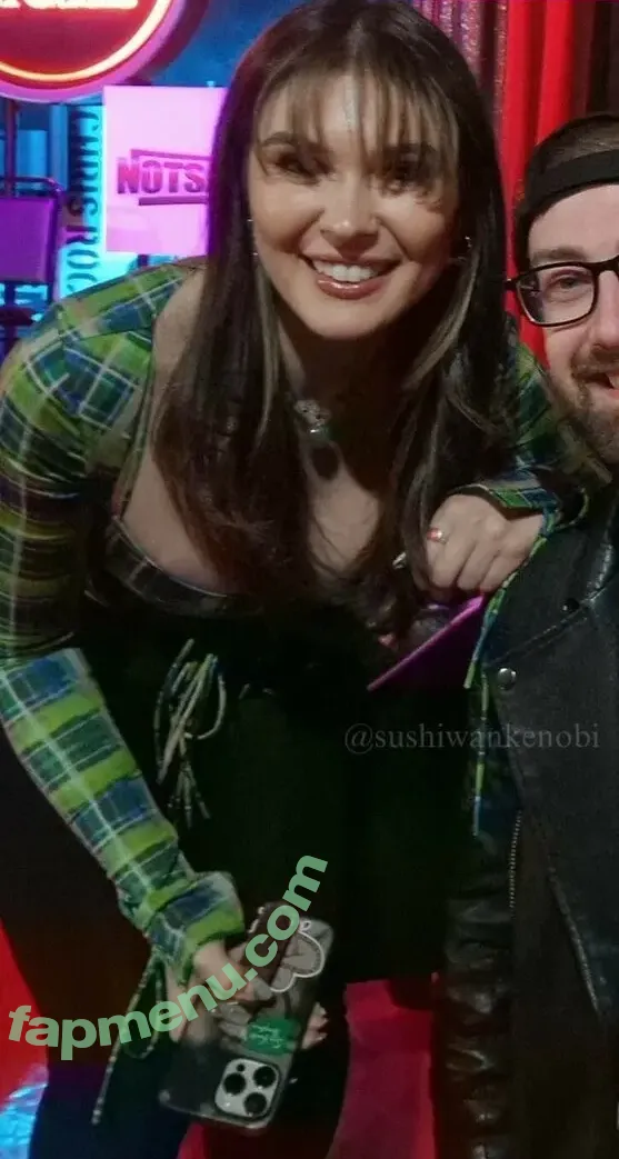 Cathy Kelley nude photo #0202 (catherinekelley / cathykelley / itscathykelley)