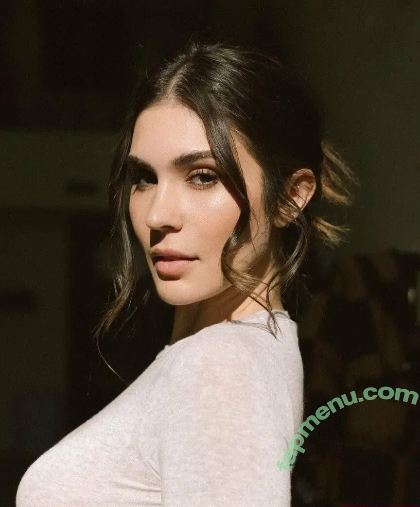 Cathy Kelley nude photo #0270 (catherinekelley / cathykelley / itscathykelley)