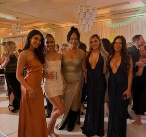 Cathy Kelley / catherinekelley / cathykelley / itscathykelley nude photo #1936