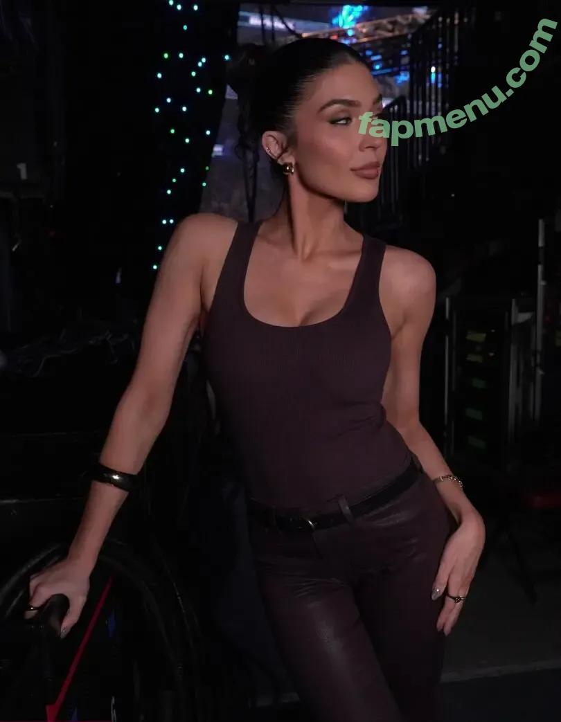 Cathy Kelley nude photo #1956 (catherinekelley / cathykelley / itscathykelley)