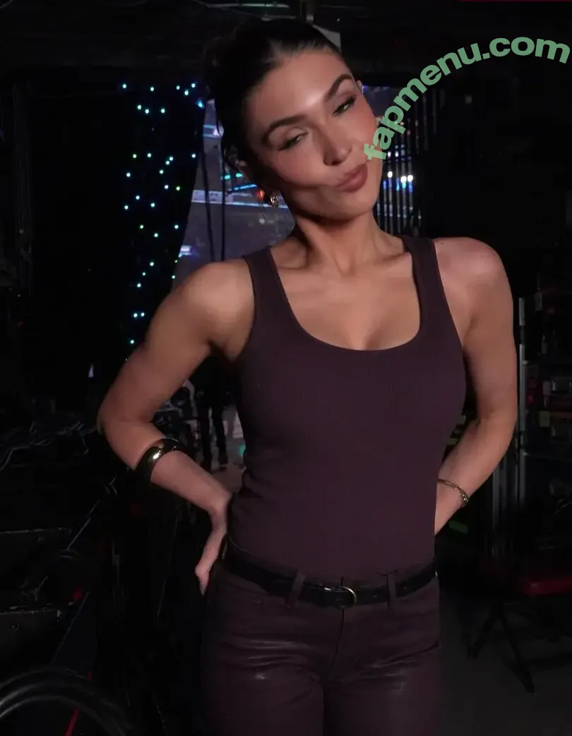 Cathy Kelley nude photo #1961 (catherinekelley / cathykelley / itscathykelley)