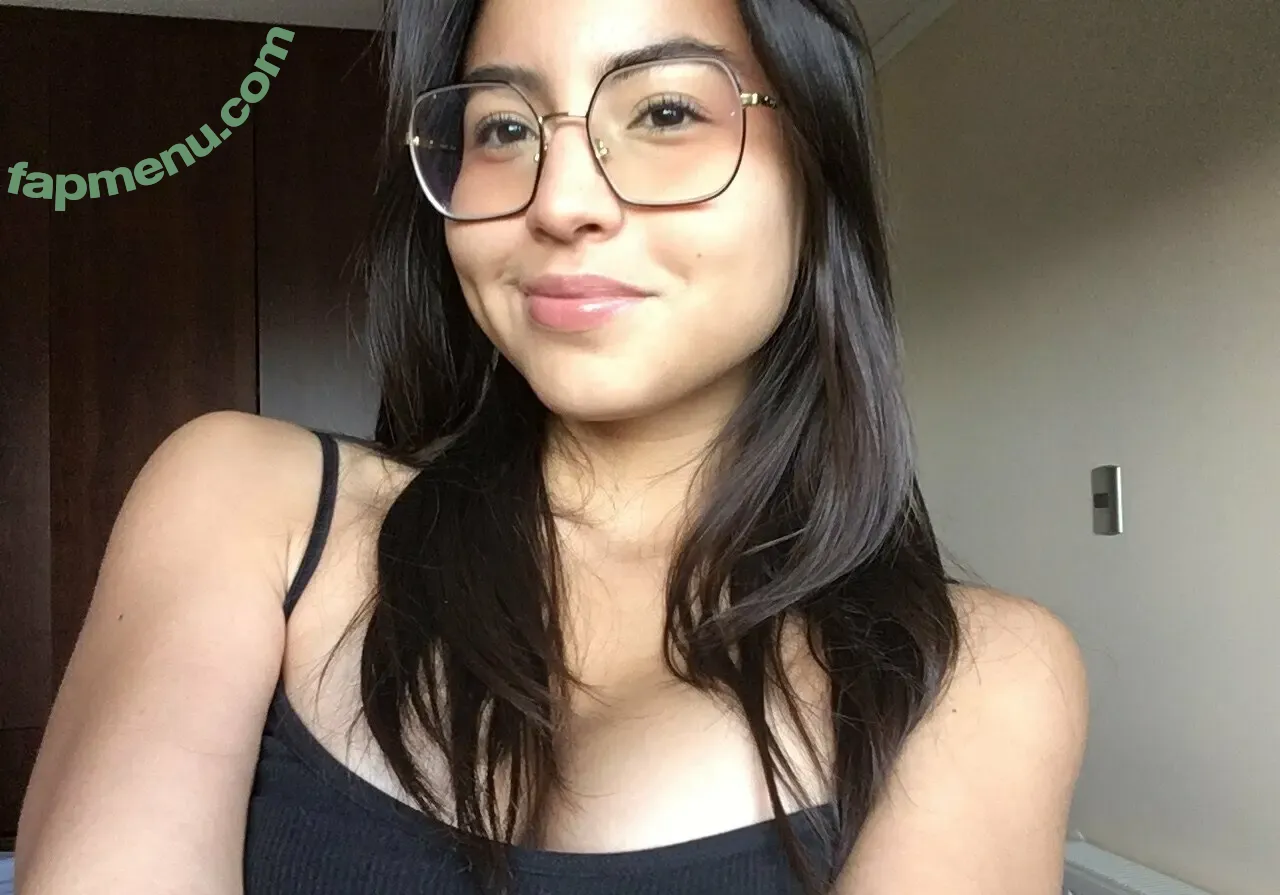 catiaccino nude photo #0008 (Mocaccita)