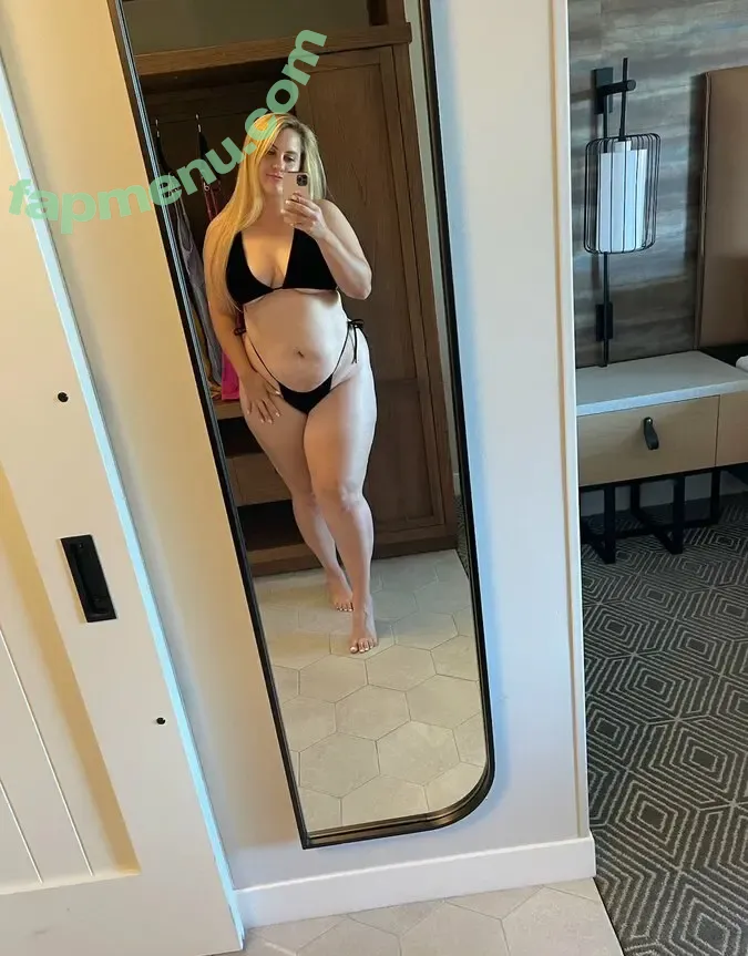 Catie P nude photo #0002 (thecatiep / thecatiep_)