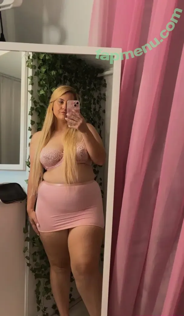 Catie P nude photo #0011 (thecatiep / thecatiep_)