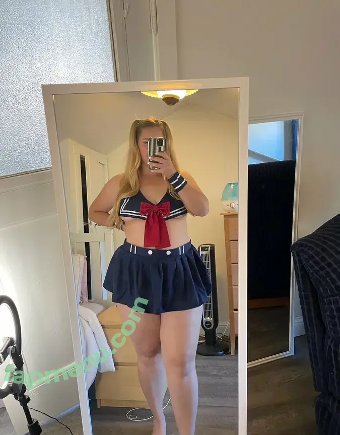 Catie P nude photo #0019 (thecatiep / thecatiep_)