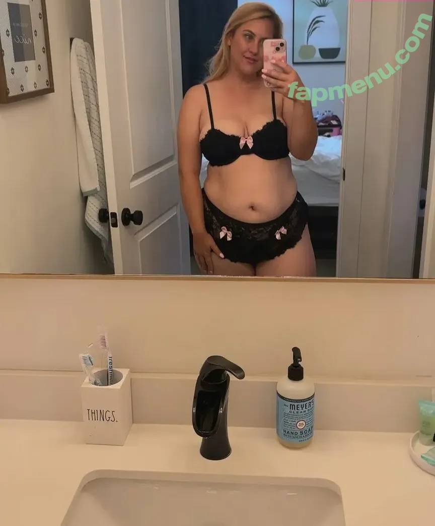 Catie P nude photo #0044 (thecatiep / thecatiep_)