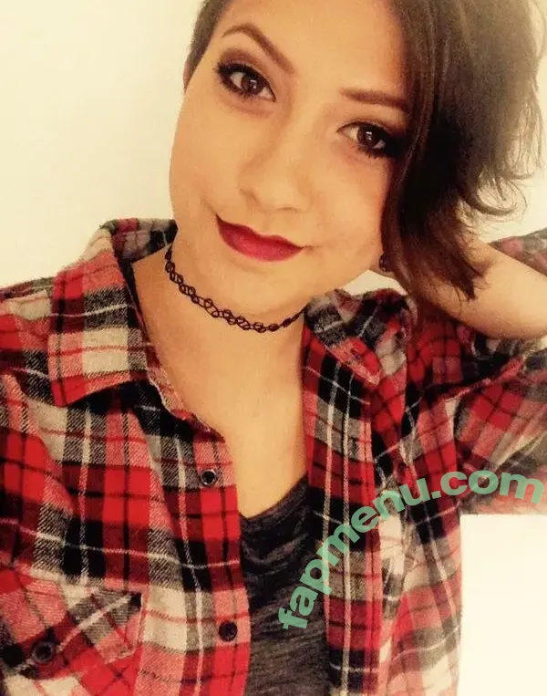 Catie Wayne nude photo #0025 (Boxxy / catieboxxy)