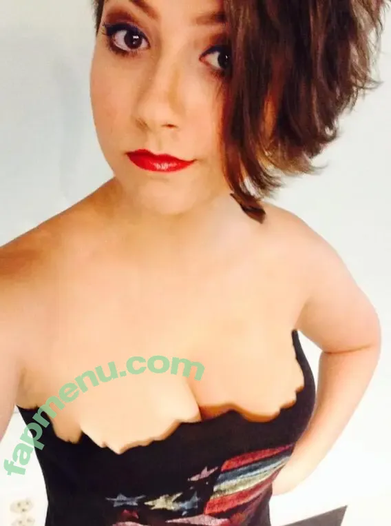 Catie Wayne nude photo #0031 (Boxxy / catieboxxy)