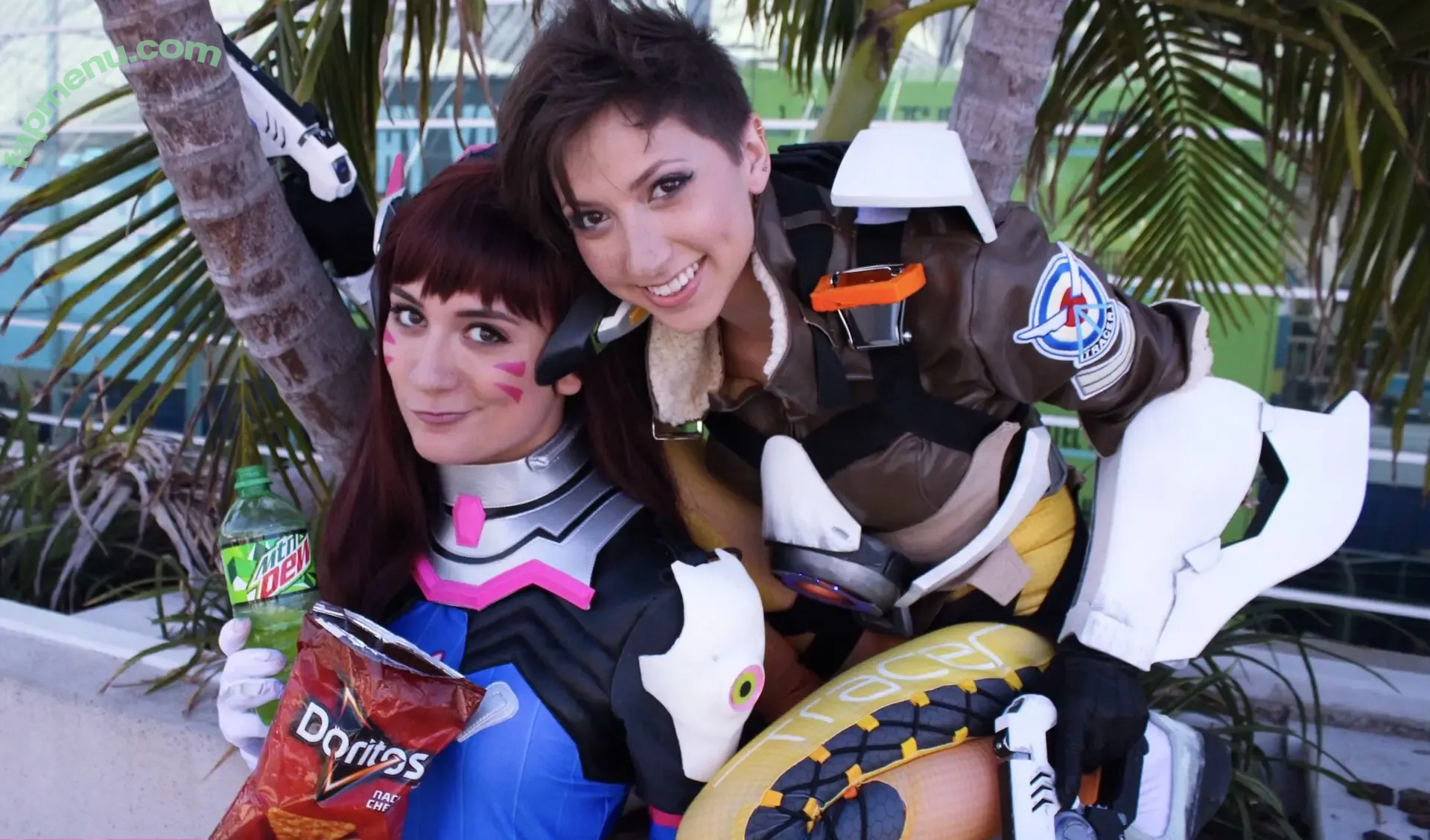 Catie Wayne nude photo #0033 (Boxxy / catieboxxy)