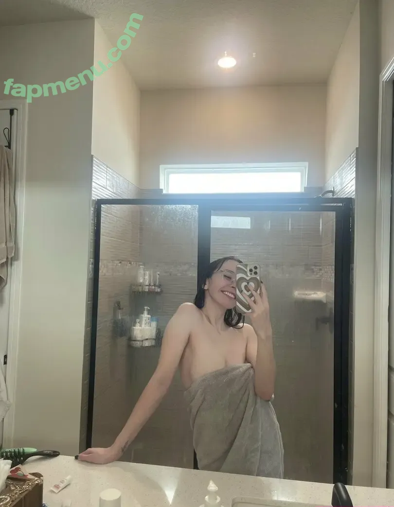 Catlyn Crespo nude photo #0022 (catlyncrespo)